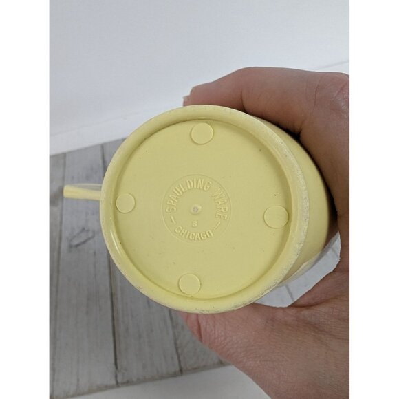 Vintage Spaulding Ware Chicago Melamine Melmac Yellow Creamer - Picture 6 of 7